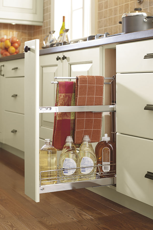 Base Pantry Pullout Cabinet - Kitchen Craft Cabinetry