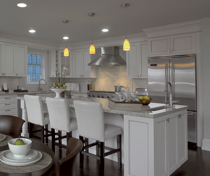 Painted Kitchen Cabinets In Alabaster Finish Kitchen Craft