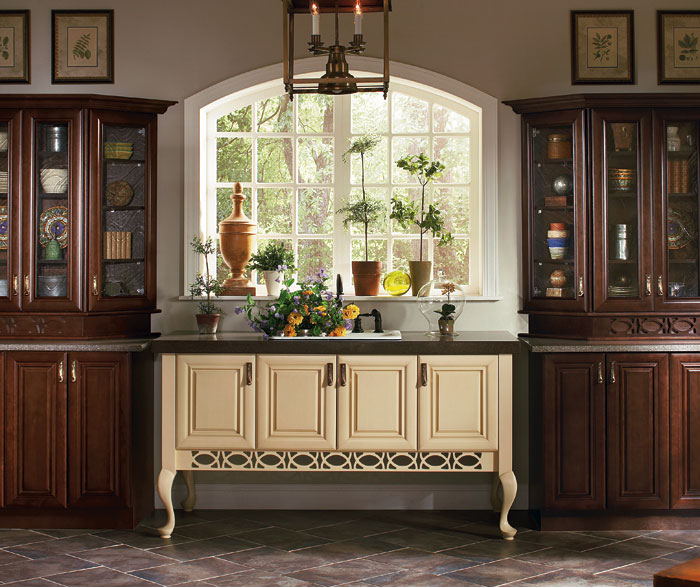 Cappuccino Maple Cabinet Finish - Kitchen Craft Cabinetry