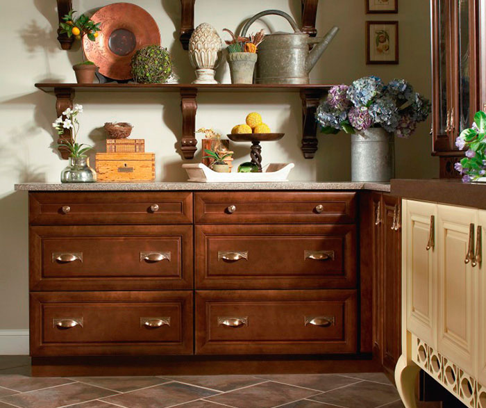 Cappuccino Maple Cabinet Finish - Kitchen Craft Cabinetry