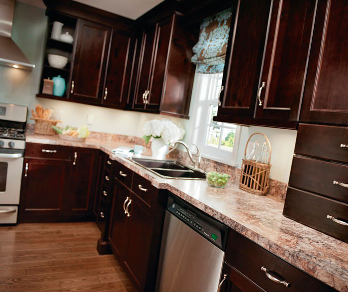 Alder Cabinets in a Casual Kitchen