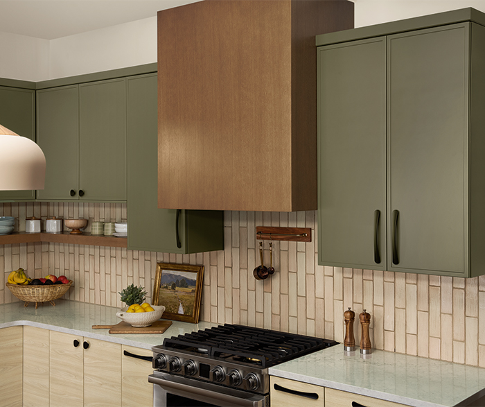 Yuro-MDF-Custom-Color-Contempra-Melamine-Freya-Salem-Rift-Oak-Frappe-Kitchen-700x587-3