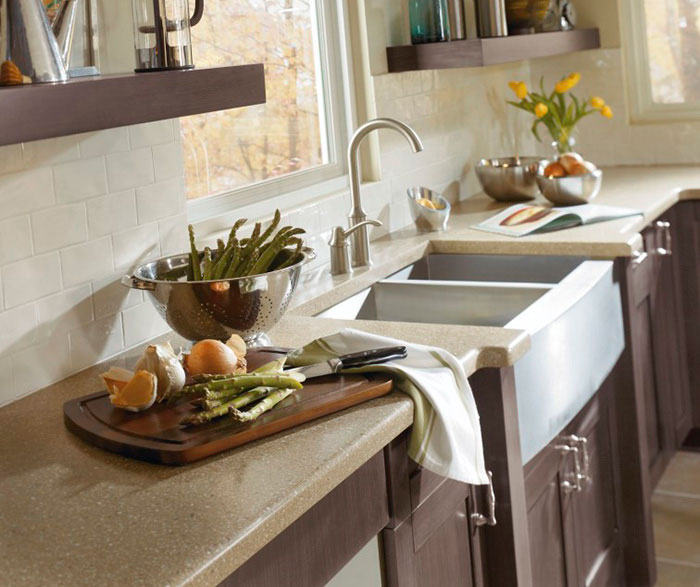 Shaker style cabinets in casual kitchen by Kitchen Craft Cabinetry